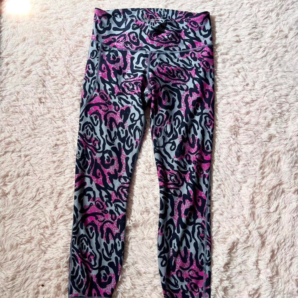 Under Armor Cheetah Animal Print Vivid Athletic Gym Leisure Leggings Womens LG